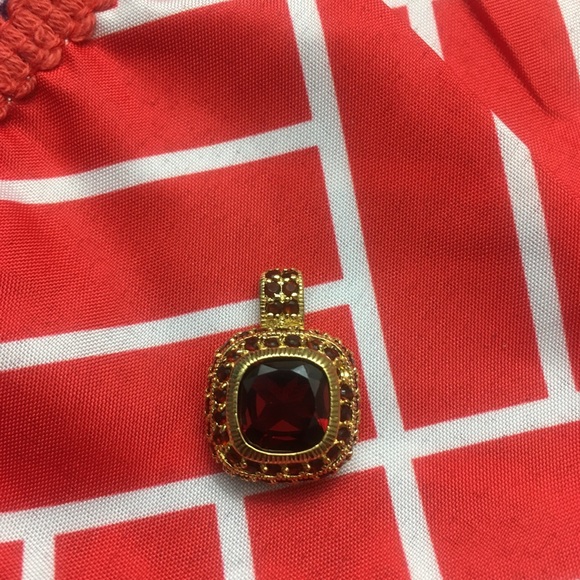 925 Silver Gold Plated Garnet CZ Pendant Ring Set - Picture 5 of 16